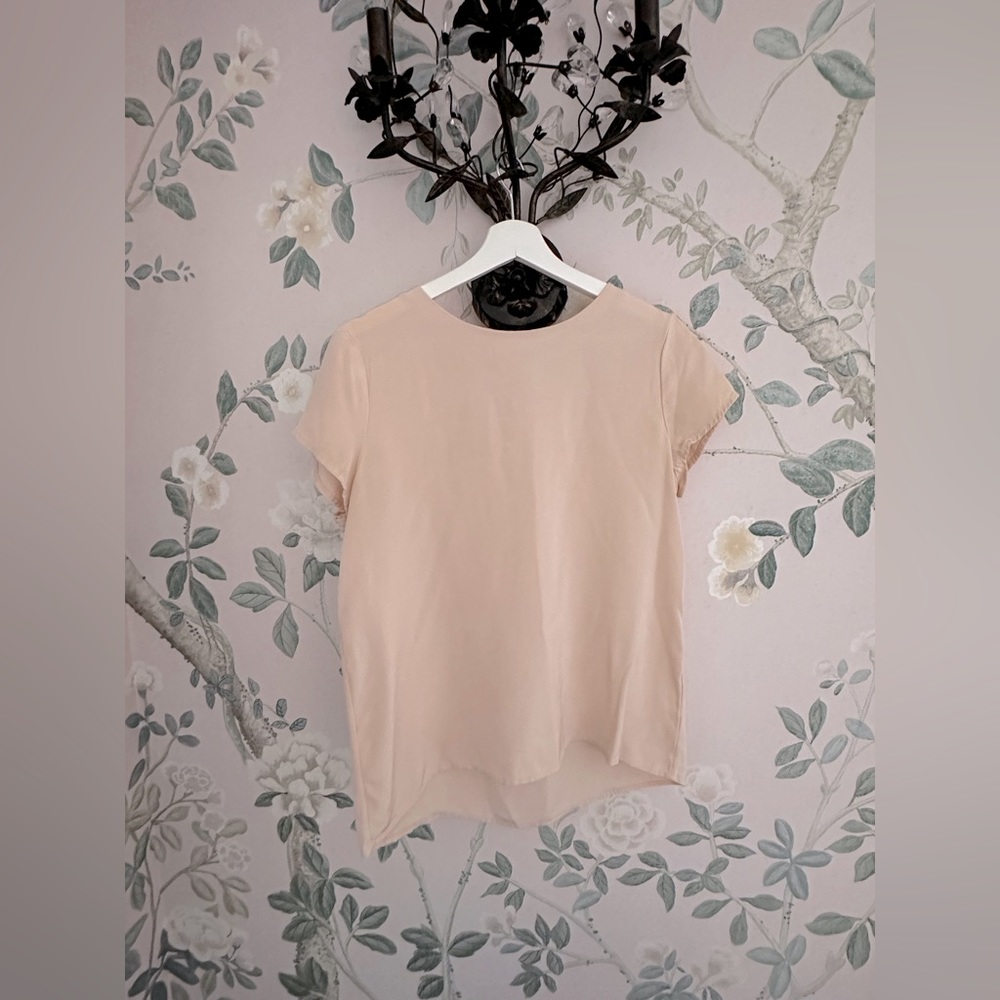 Cuyana Top - signs of wear throughout, 100% silk